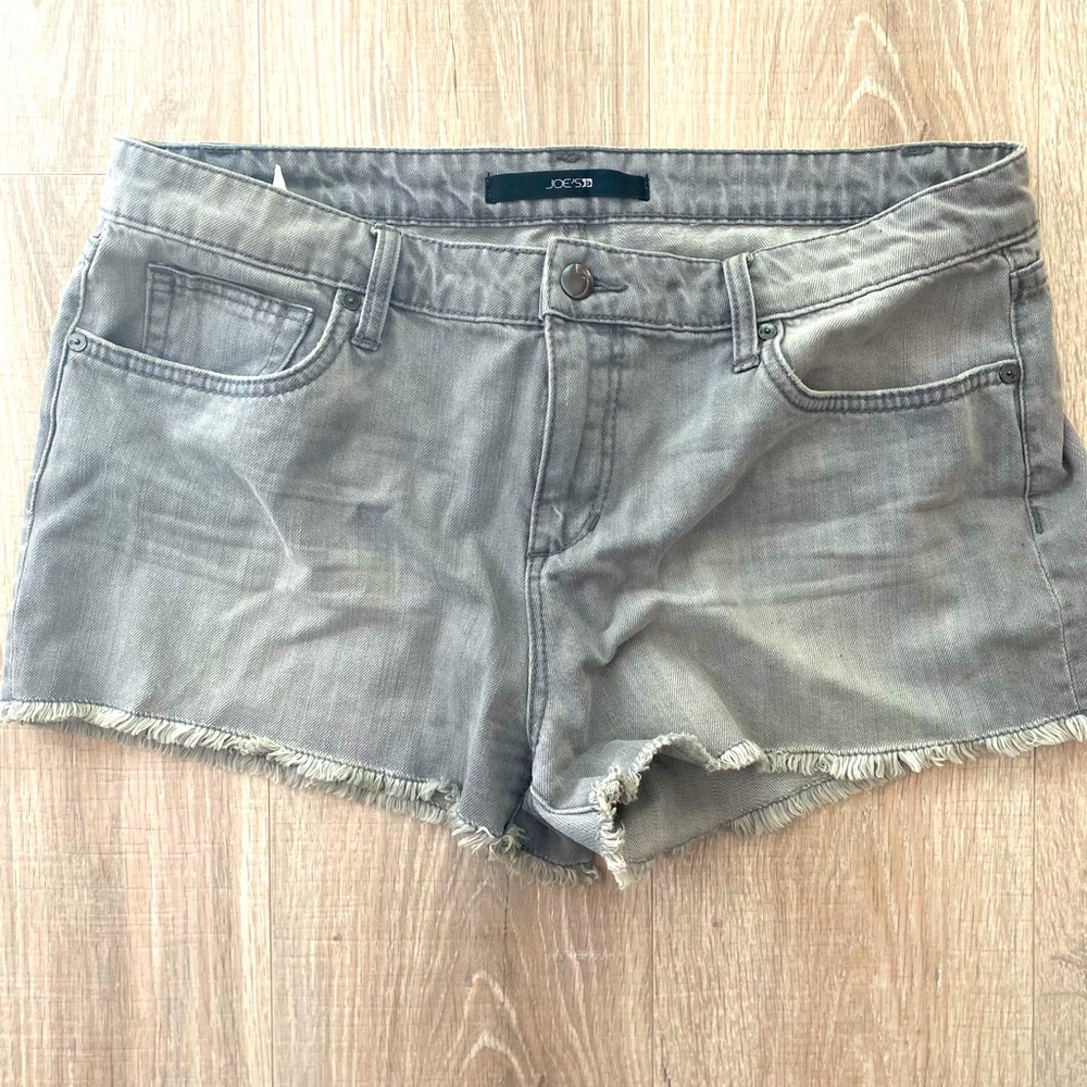 JOES grey shorts size 32